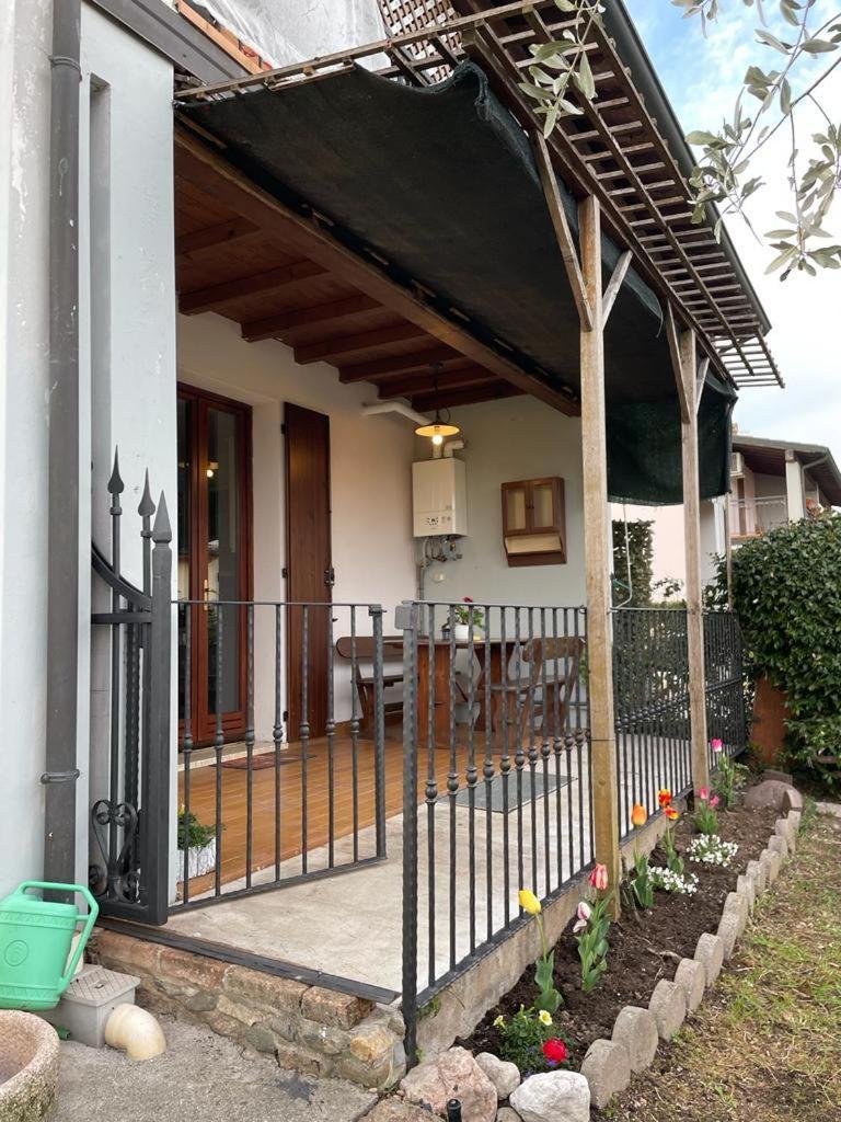 Villa Casa Laghetto Castellaro  Habitación foto